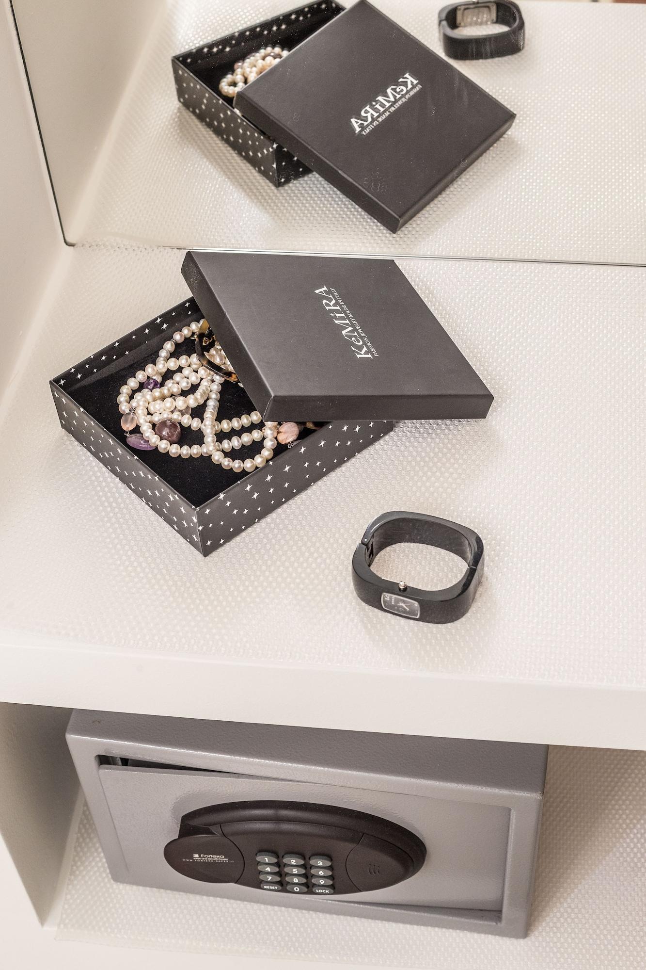 Home Boutique Luxury & Design Реджо ди Калабрия Екстериор снимка
